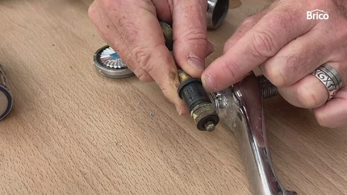 Bricomania 013 arreglar grifo que gotea paso4