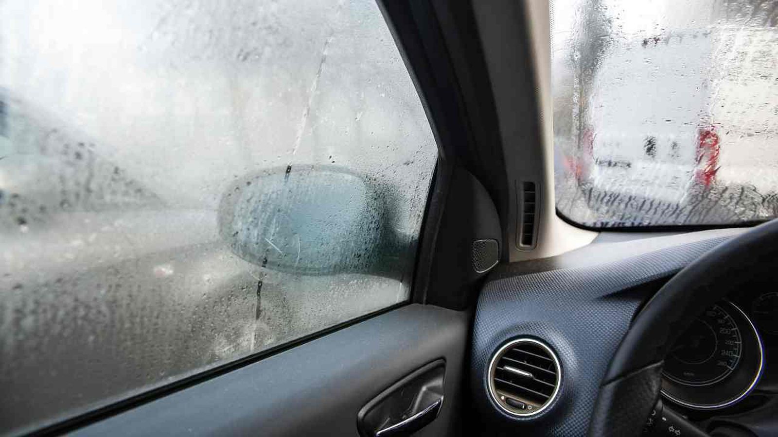 Humedad dentro del coche