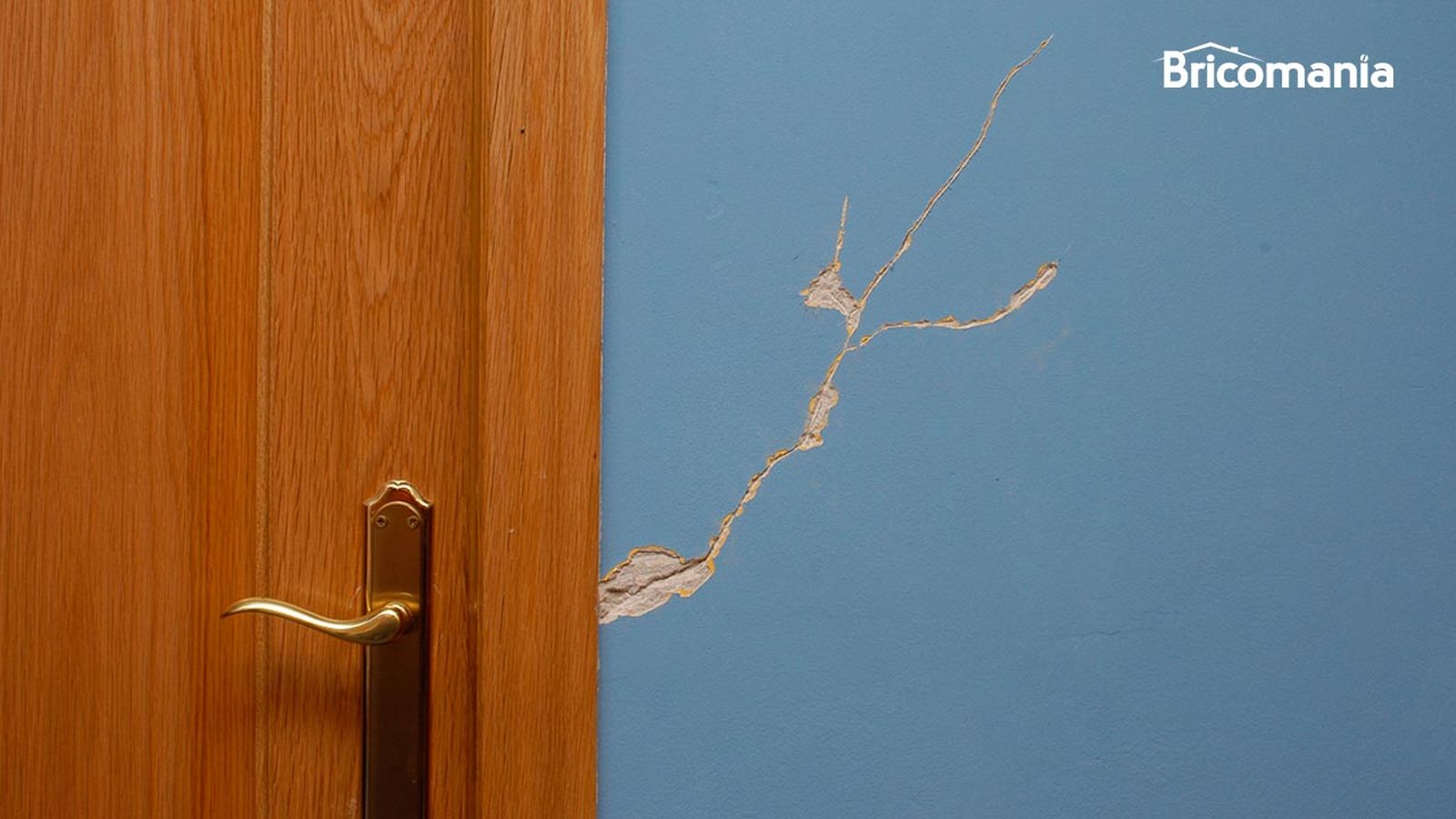 Arreglo de desperfecto en pared