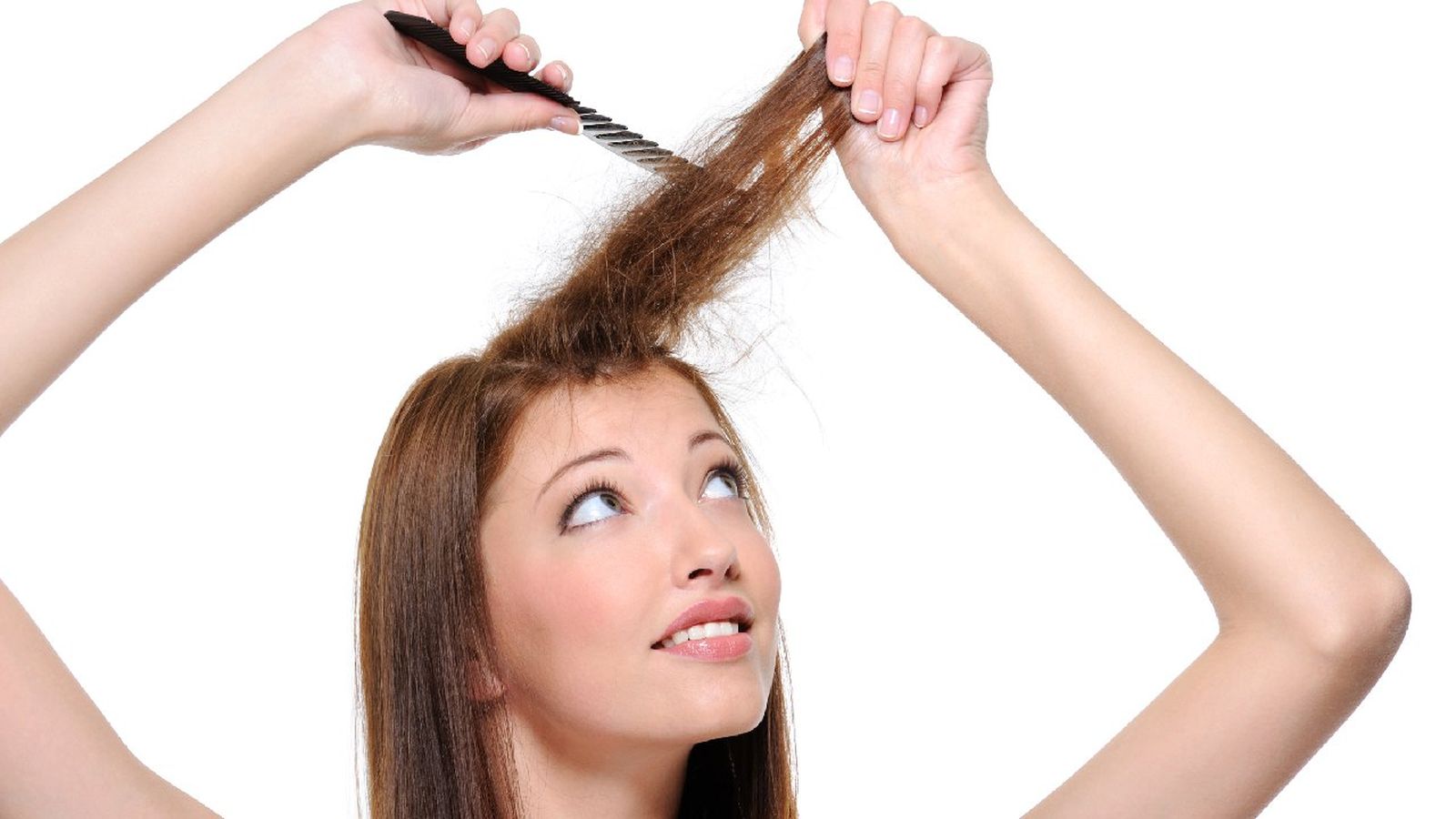 El cardado es una técnica muy utilizada para dar volumen a tu cabello