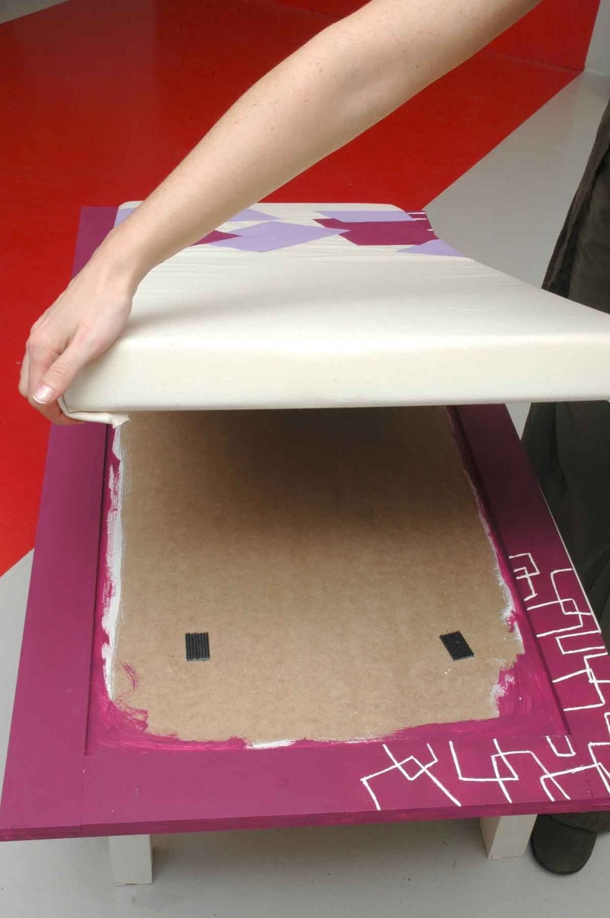 Hacer un cabecero y unas mesitas suspendidas paso 9