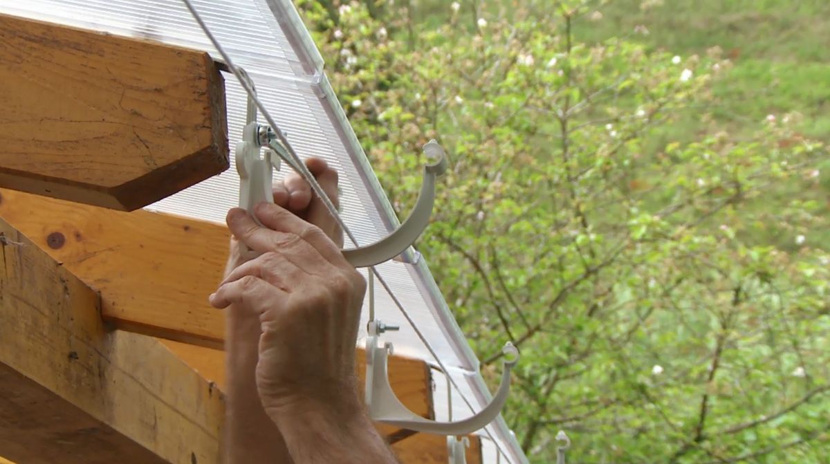 Canalón para aprovechar aguas pluviales paso 2