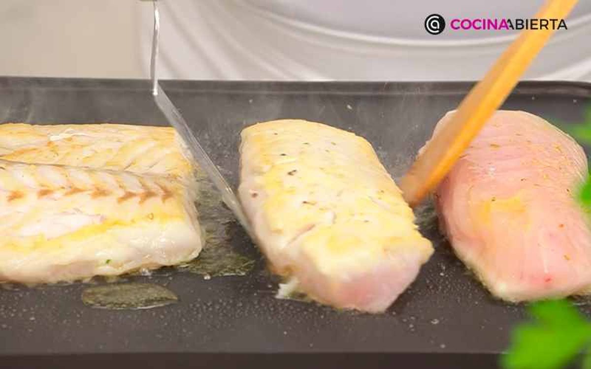 Cocina los lomos de merluza