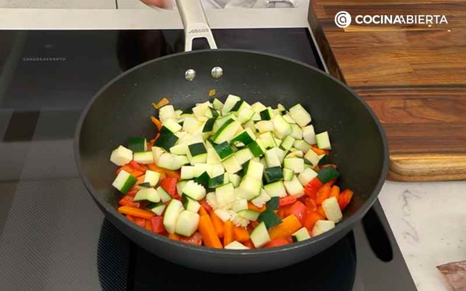 Saltea las verduras