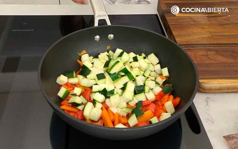Saltea las verduras