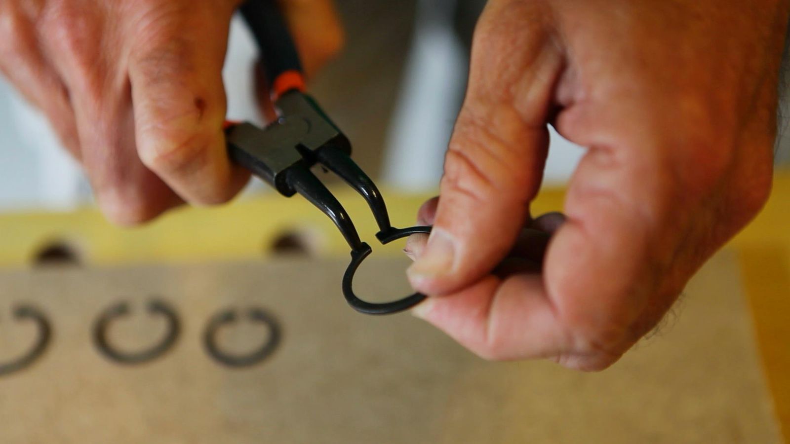 BRIC0_801_alicates retira anillas xl