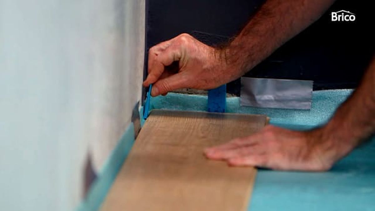 Brico 976 colocar suelo laminado paso 6
