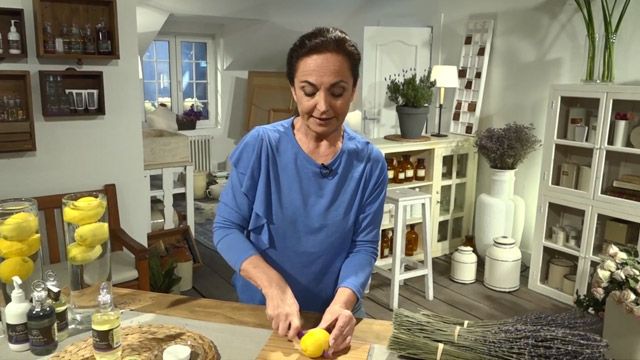 como quitar las manchas y la grasa del rostro de forma natural lavanda y limon 1