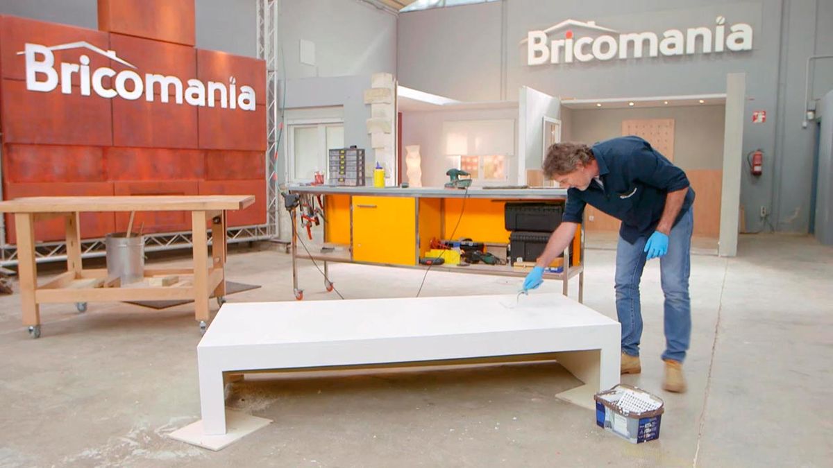 BRIC0953NV18 sofa bajo escalera paso9