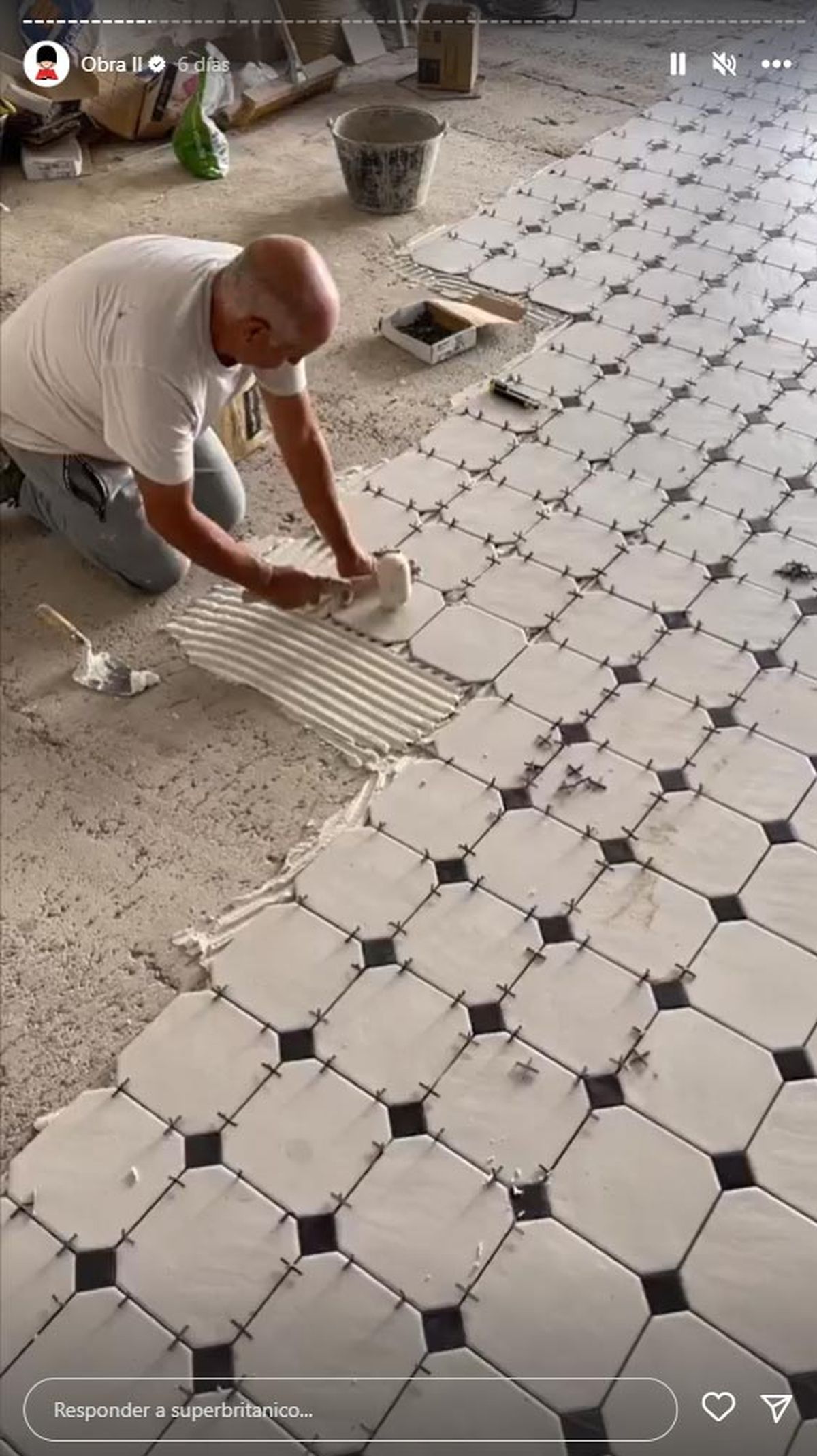 colocacion suelo superbritanico