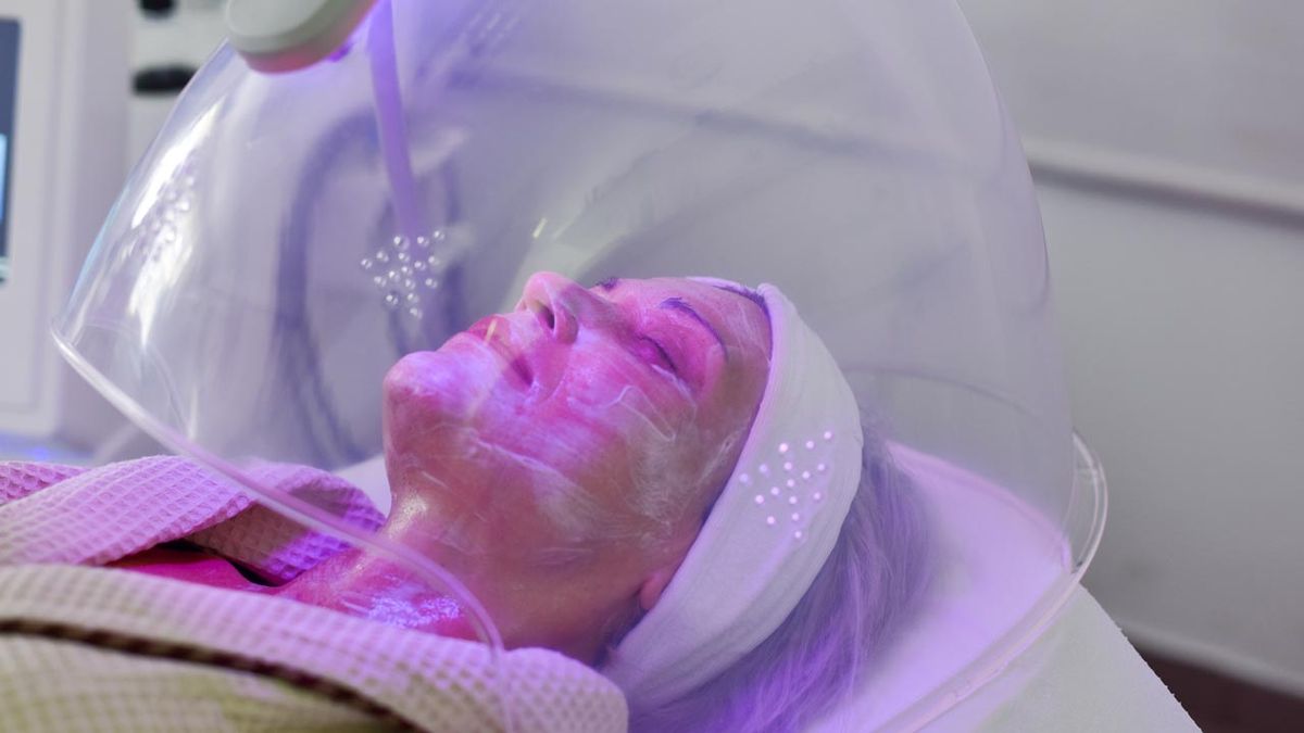 mascaras luz led belleza violeta