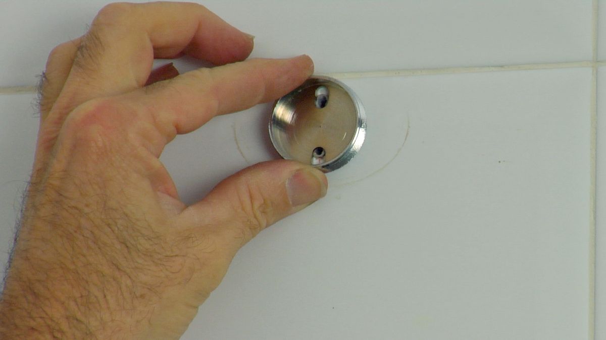 Colocar un brazo de ducha paso 2