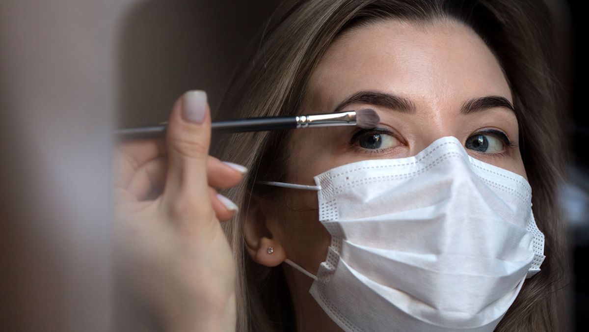 maquillaje mascarilla son compatibles ojos