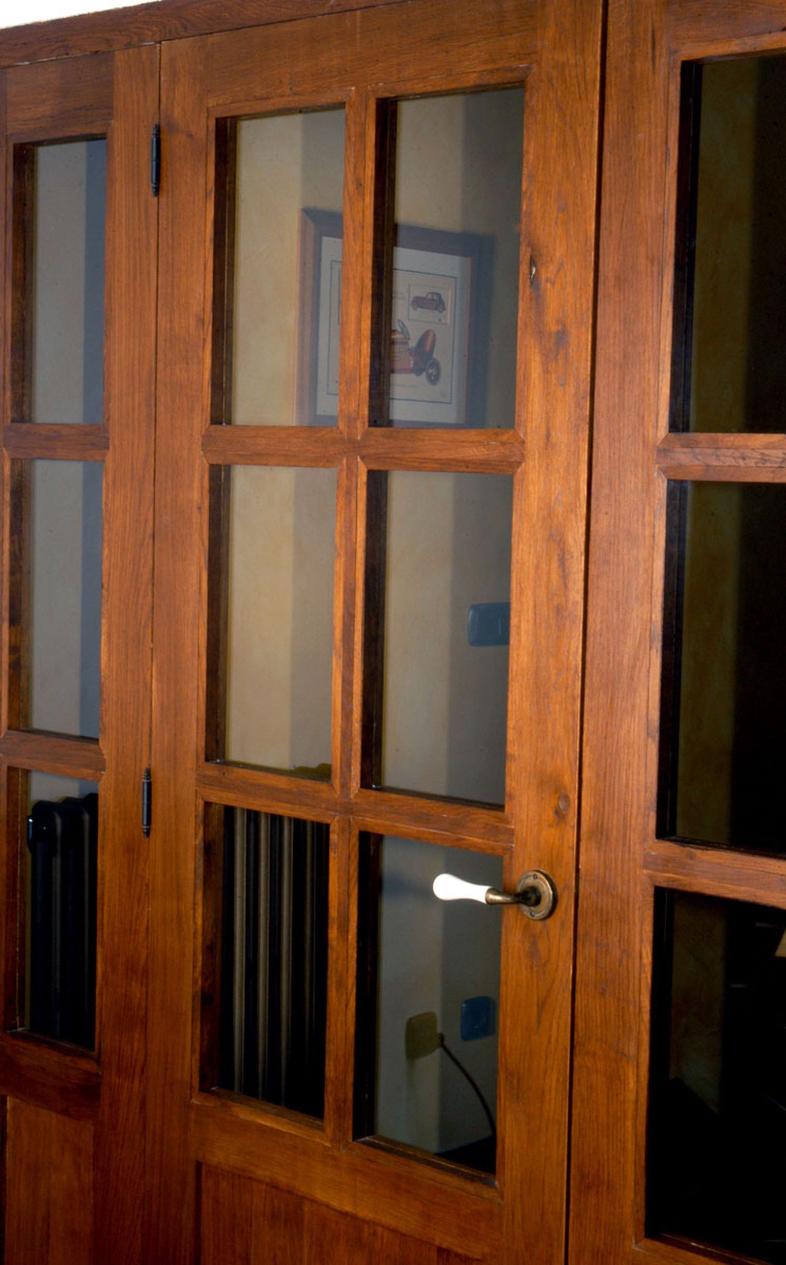 Cómo colocar cristal en puerta