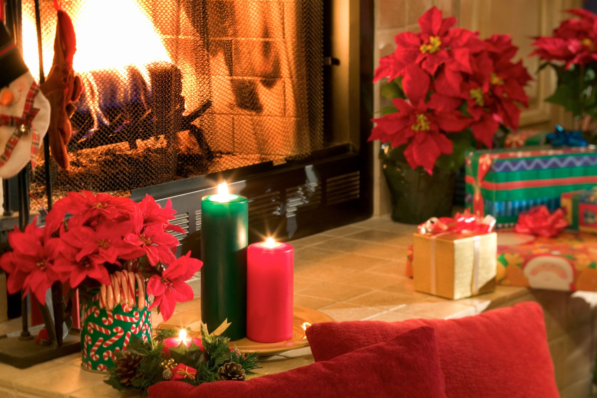 Decorar la chimenea en Navidad 4