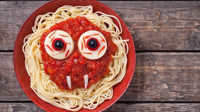 comidas halloween tallarines bolonesa