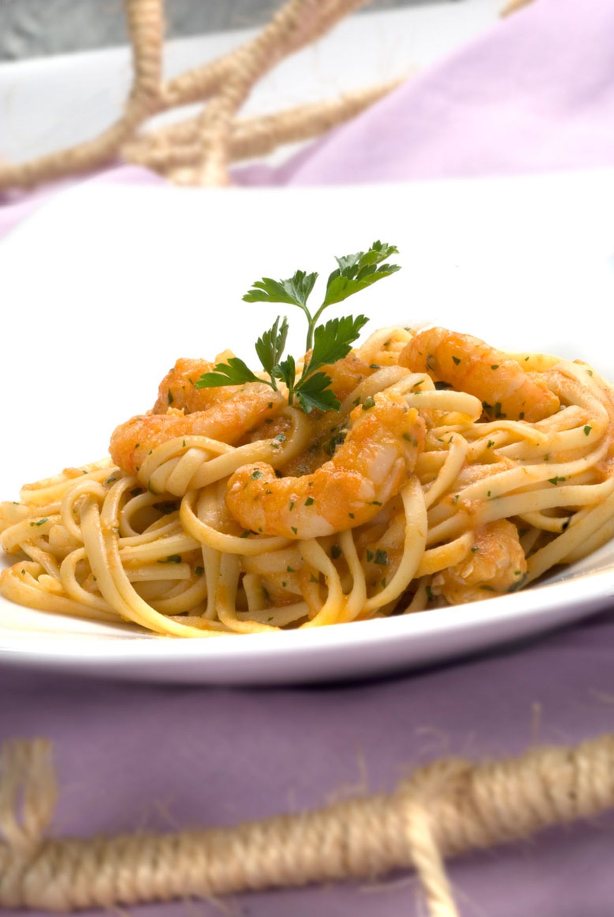 Tallarines con langostinos