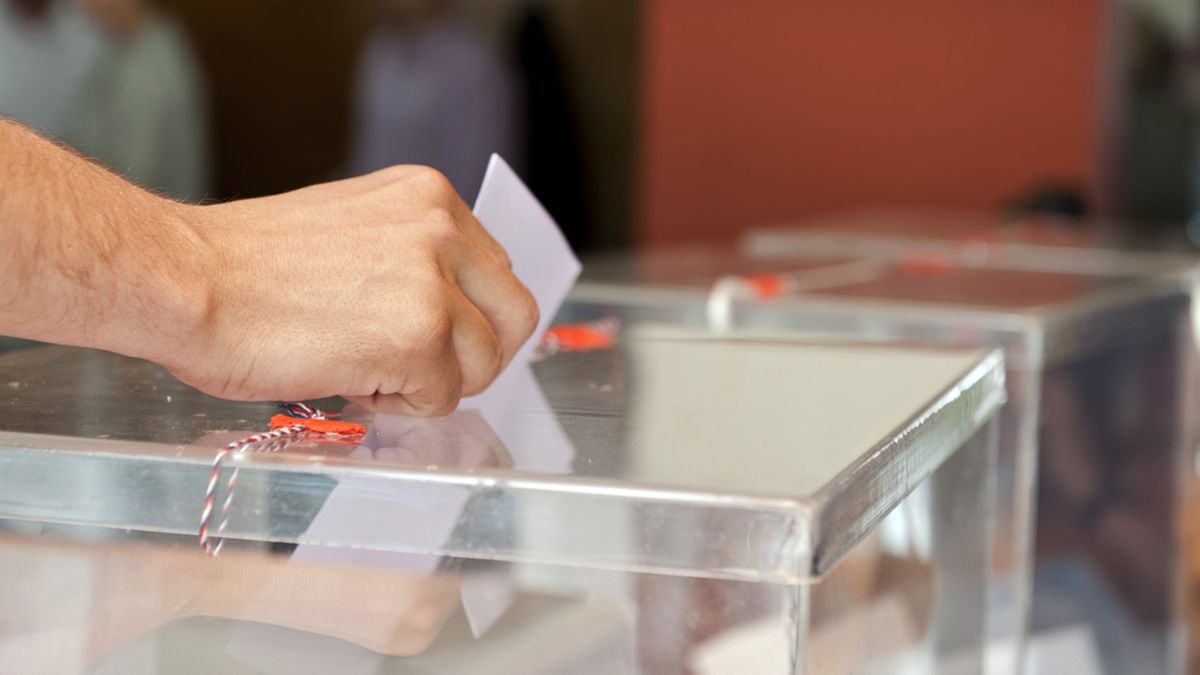 como funciona una mesa electoral eleccion causas exenciones