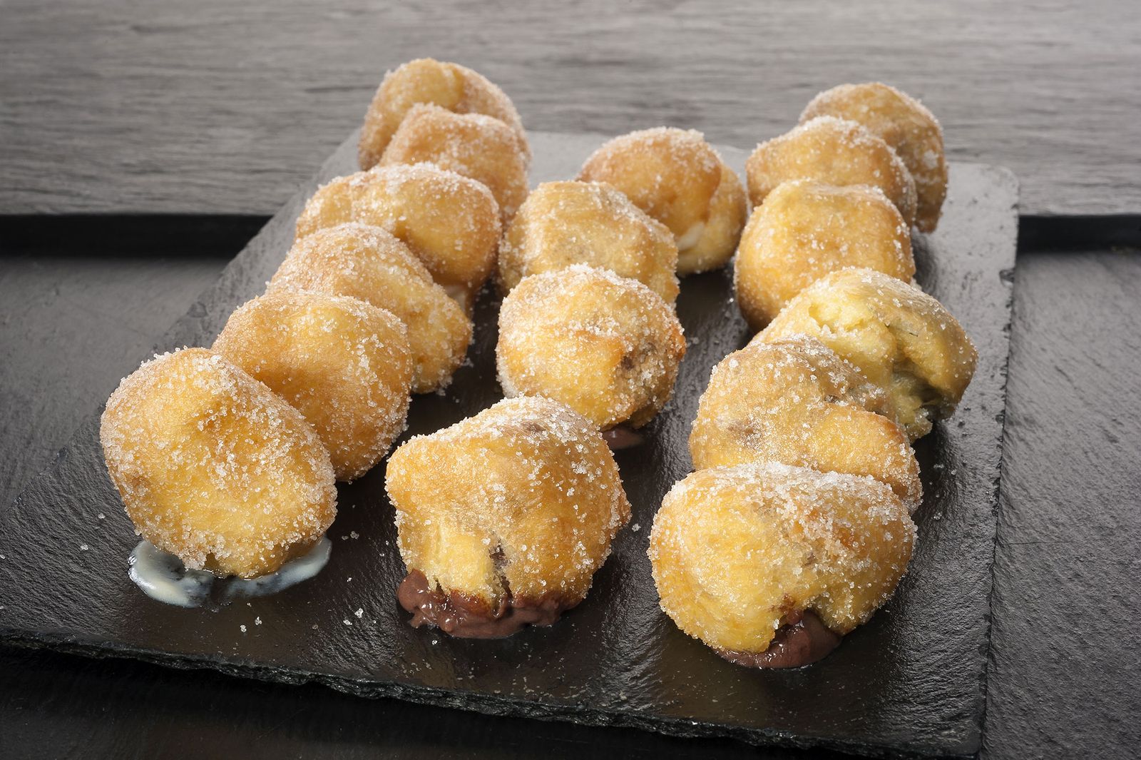 CABI0026 Joseba Buñuelos con crema de chocolate xl