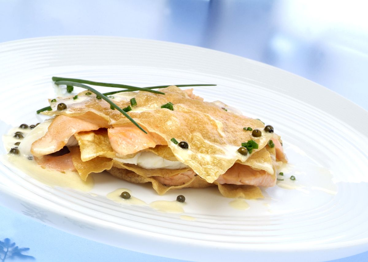 LASAGNA FRITA DE SALMON Y LENGUADO