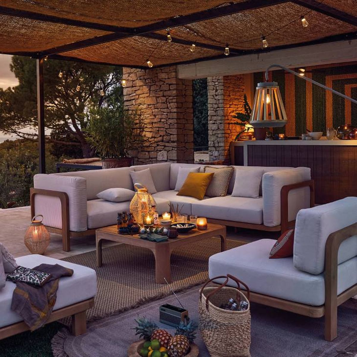 Iluminación exterior creativa 3