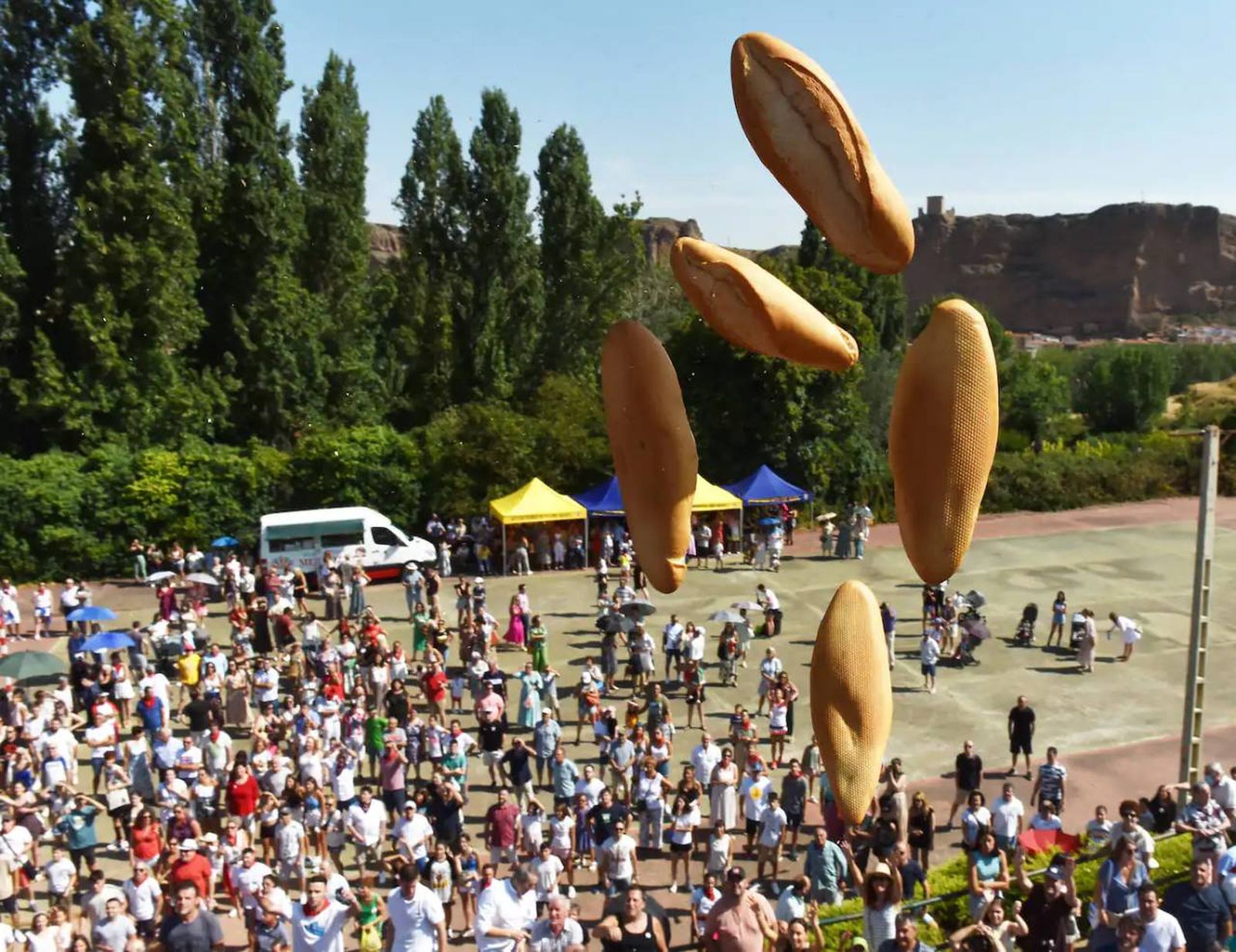Fiesta del Pan y del Queso en Quel (La Rioja)