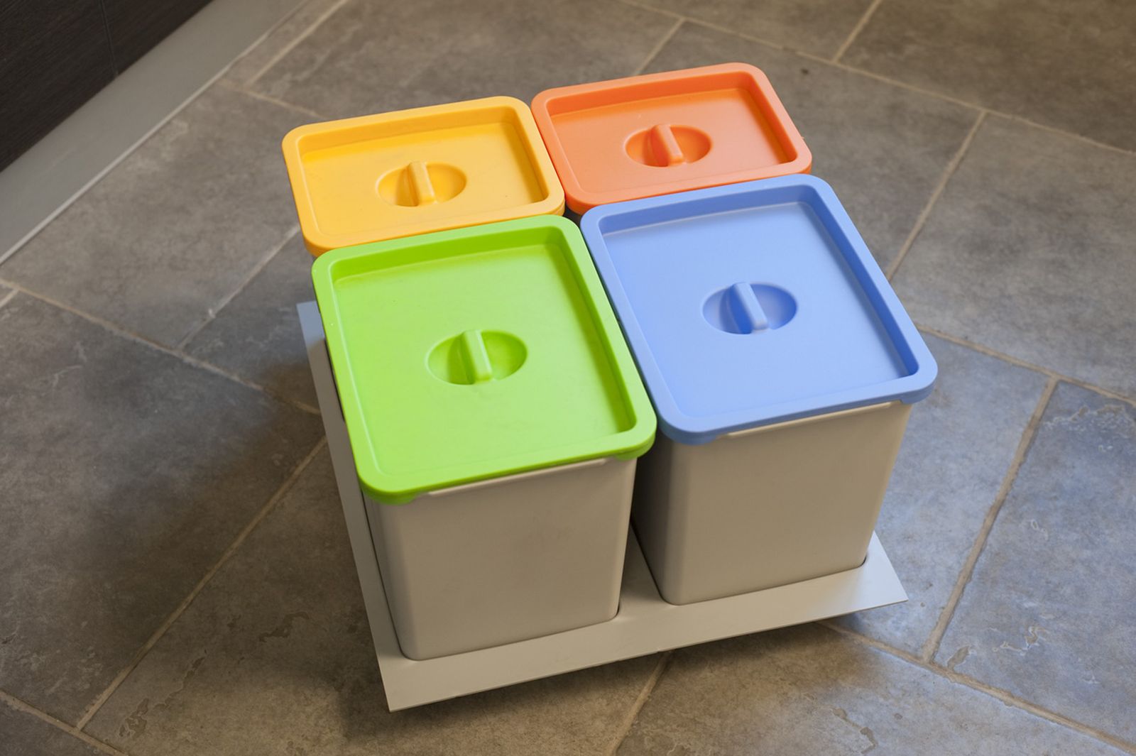 brico 0644 adaptar papelera reciclaje xl