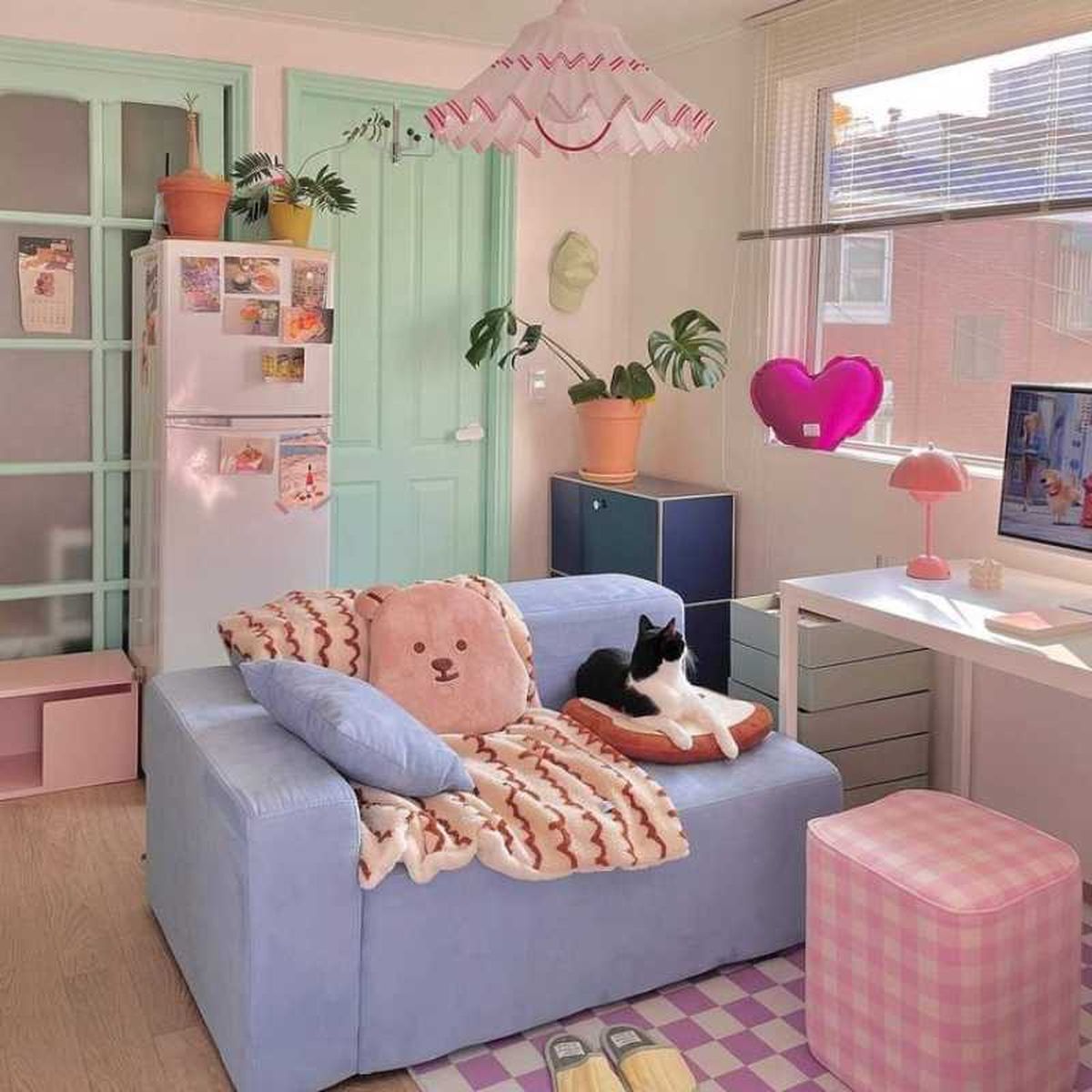 Decoración de estilo dopamine decor o decoración dopamina.