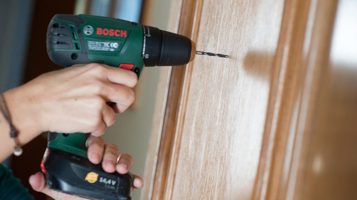 Bricomania 675 Instalar mirilla p2