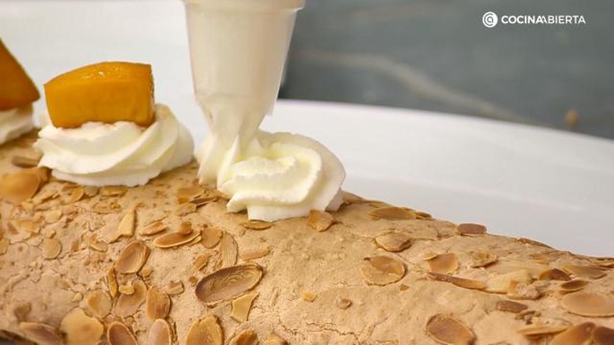 Karl7213 Rollo merengue melocoton paso presentacion