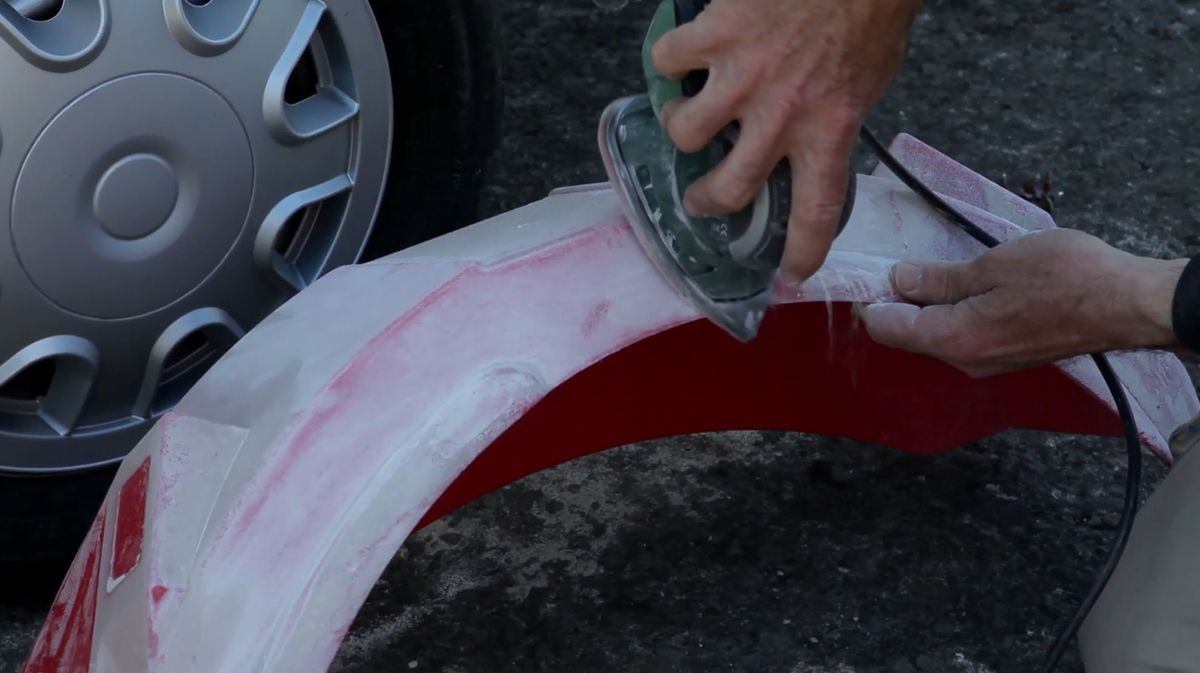 Recuperar acabados plásticos paso 2