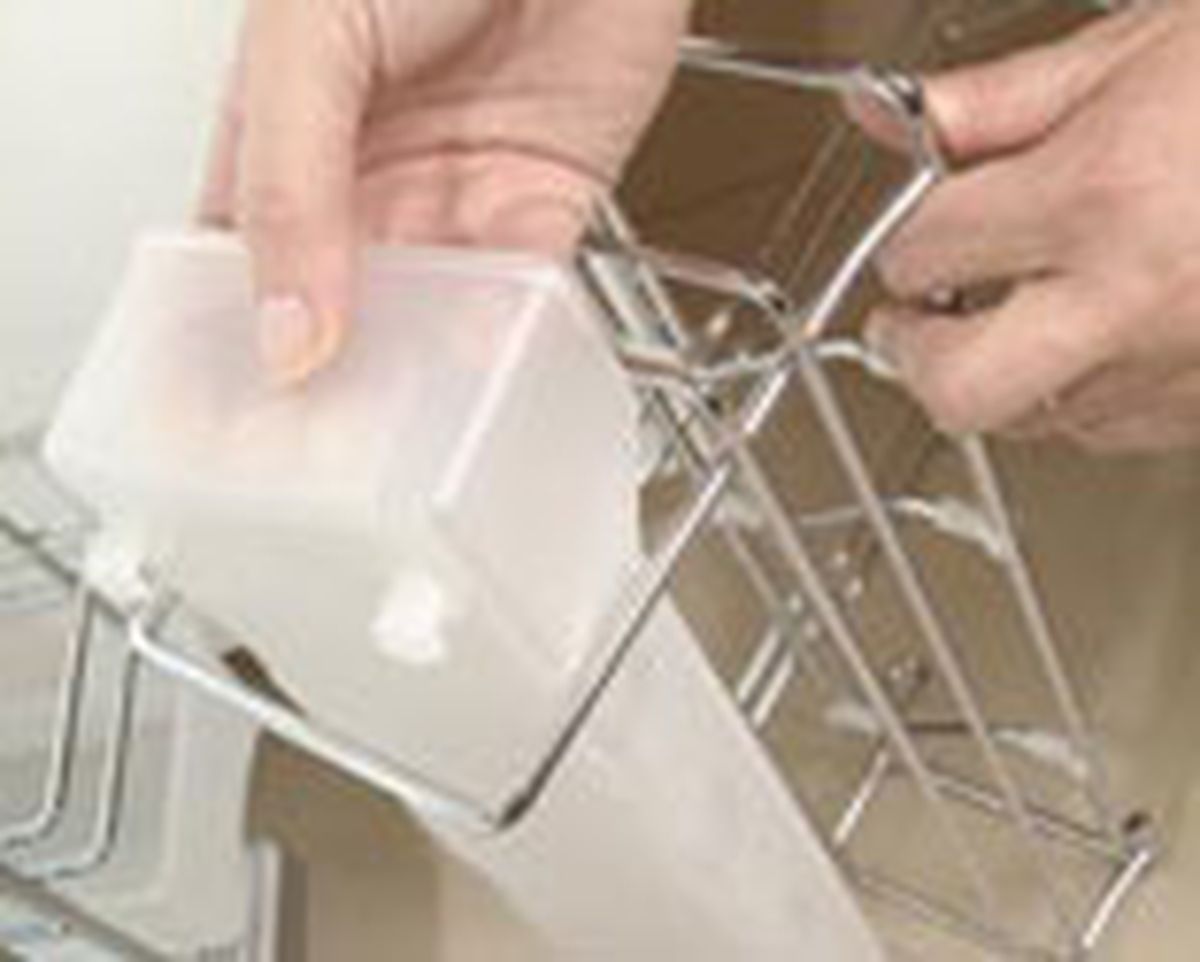 briconsejo2_0447 Contenedor limpieza extraíble paso 4