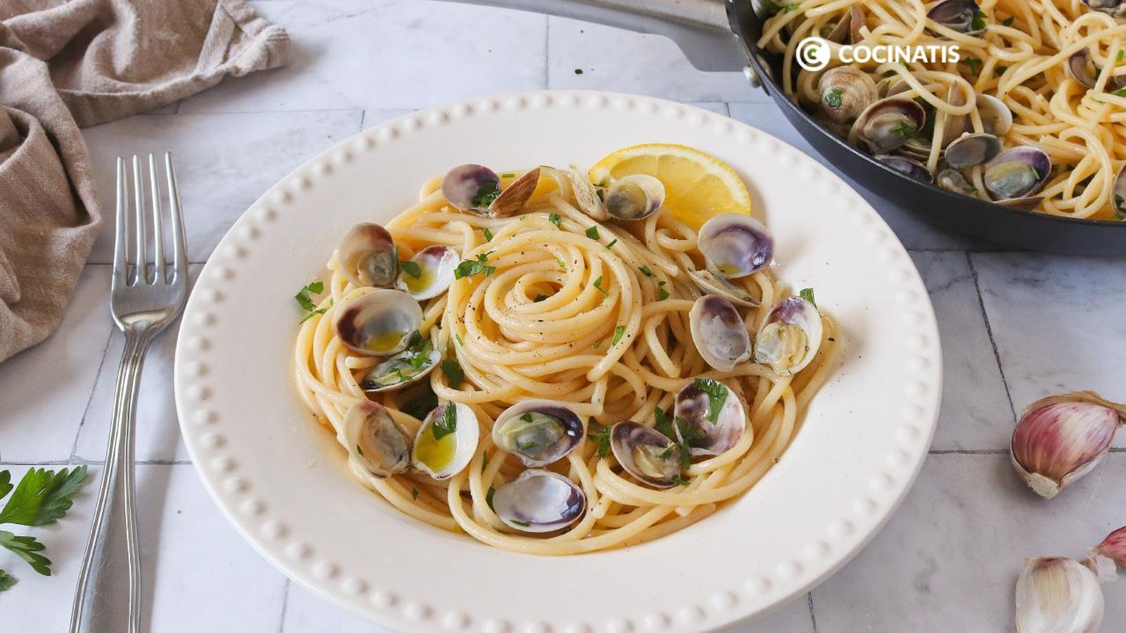 Espaguetis con almejas