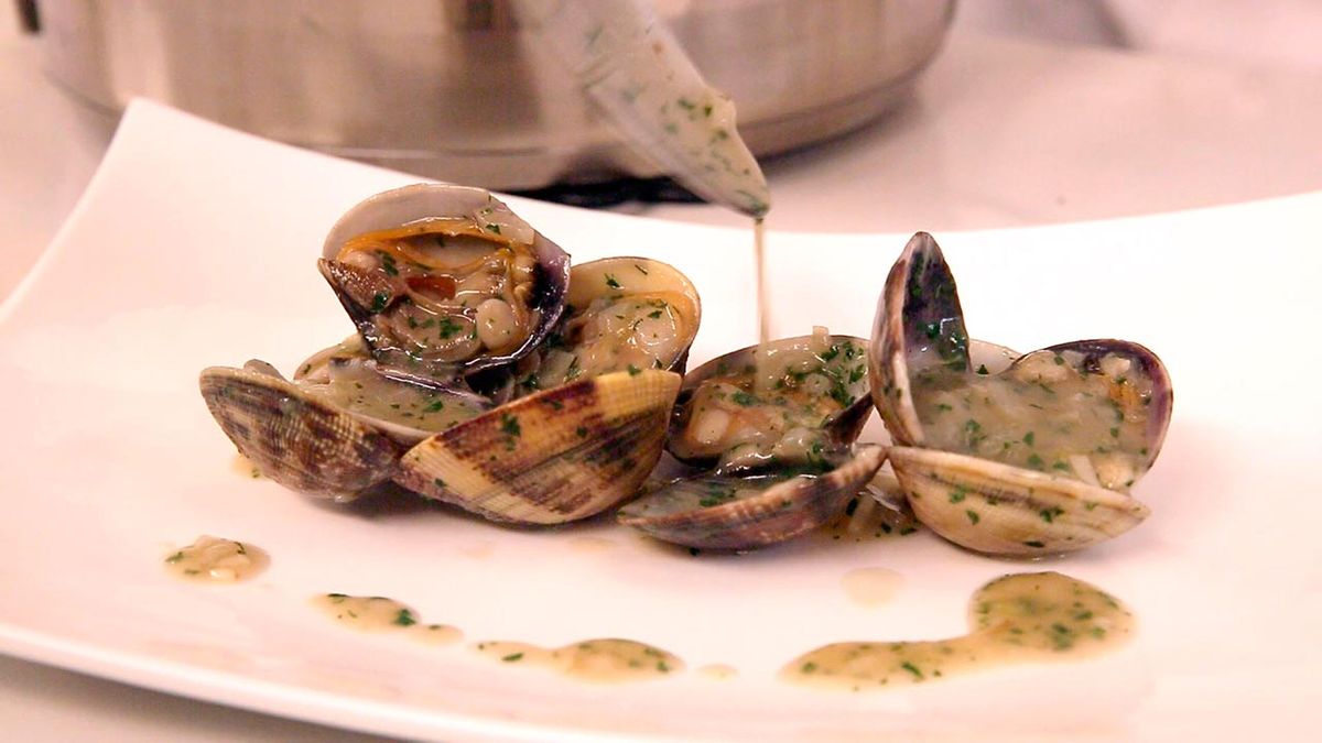 receta almejas marinera detalle final