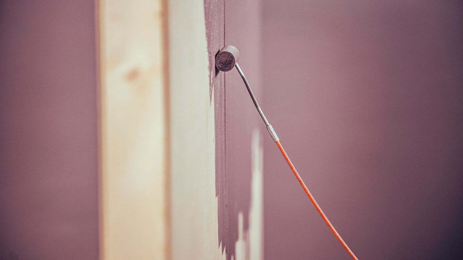 Cómo hacer una falsa pared paso 6