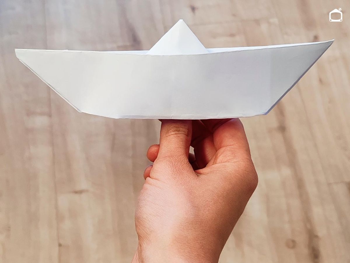 Barco de papel, una manualidad muy sencilla y entretenida.
