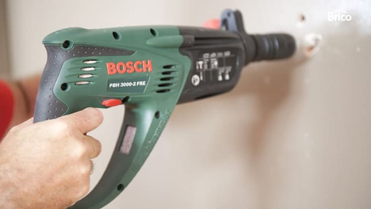 brico 0577 colgar tv pared sin que se vean los cables paso12