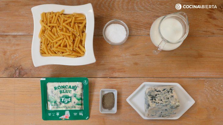 Ingredientes para preparar pasta con queso azul