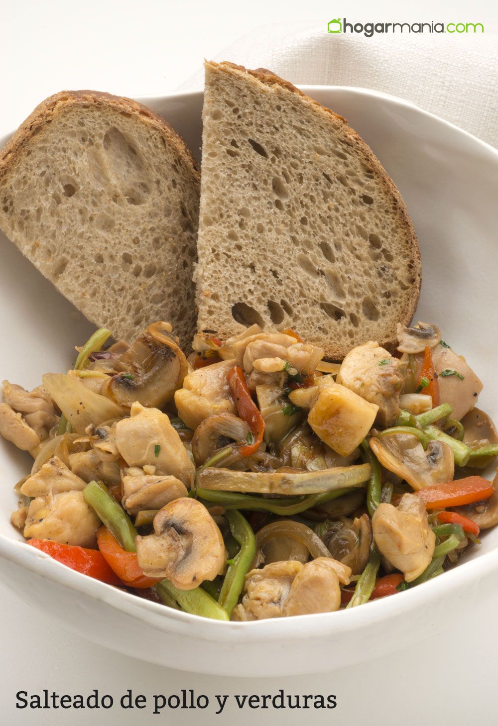 6064 1 Salteado de pollo y verduras vertical xl