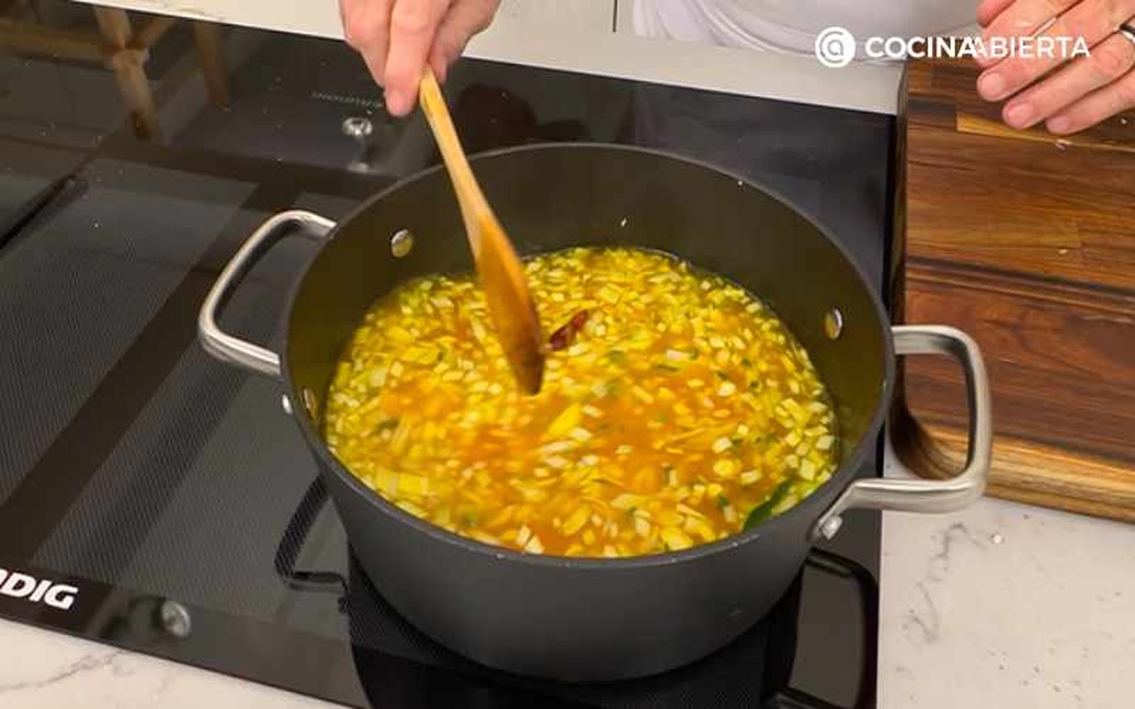 Cuece el arroz