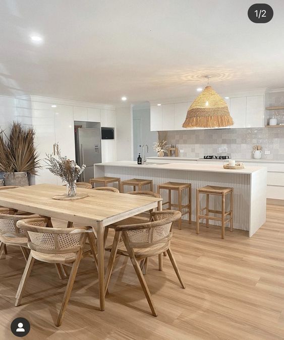 cocina blanca madera madera mesa