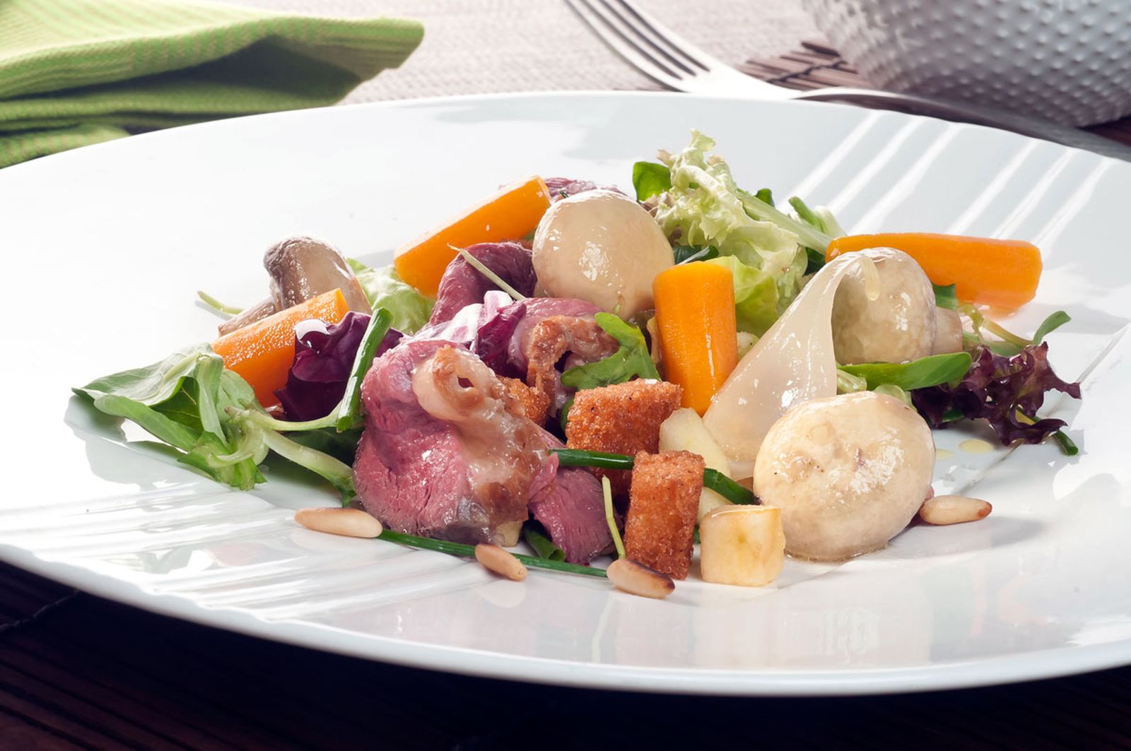 1368 Ensalada de pato en escabeche (552) xl