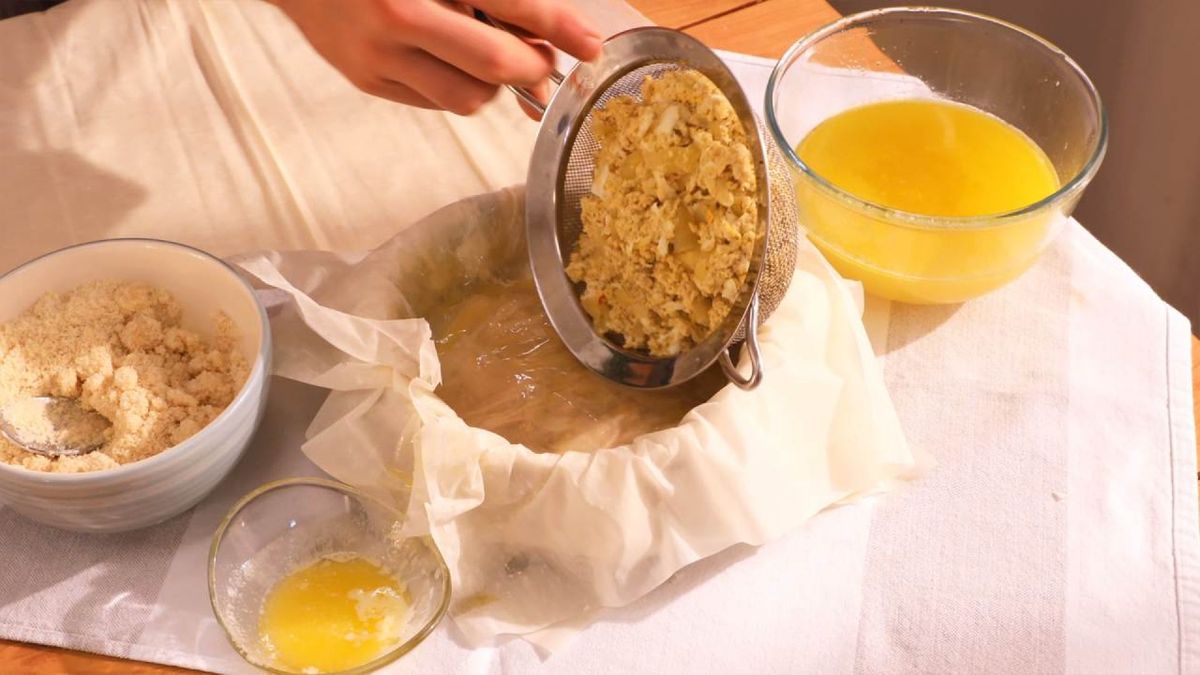 pastela de pollo con almendras  paso 5