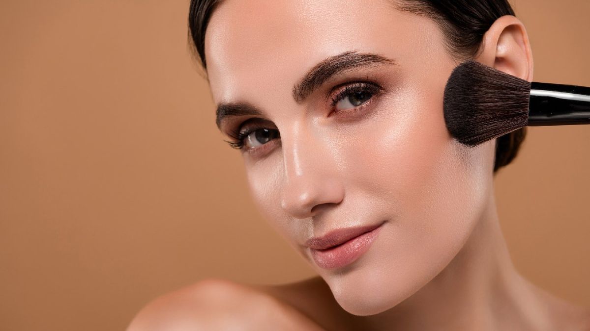 Aplica el colorete según la forma de tu rostro