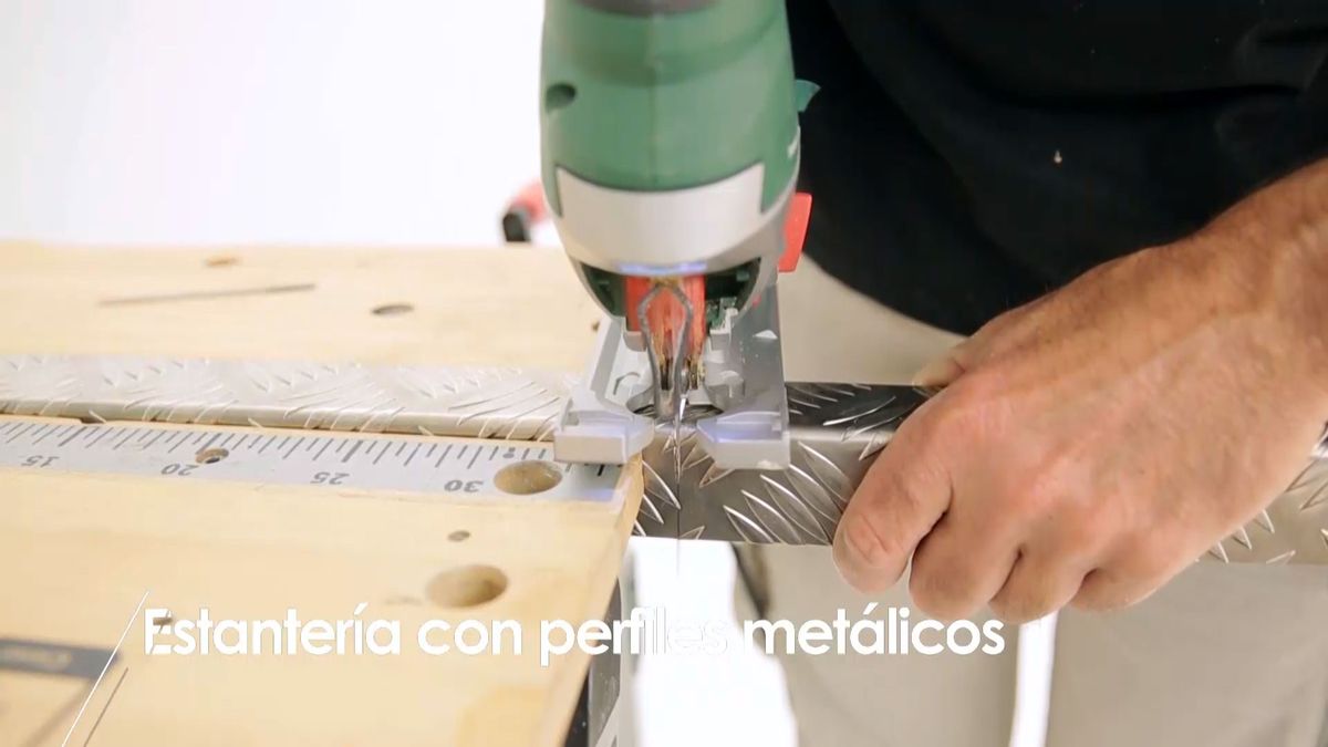 965 briconsejo1 estanteria perfiles metalicos paso 3