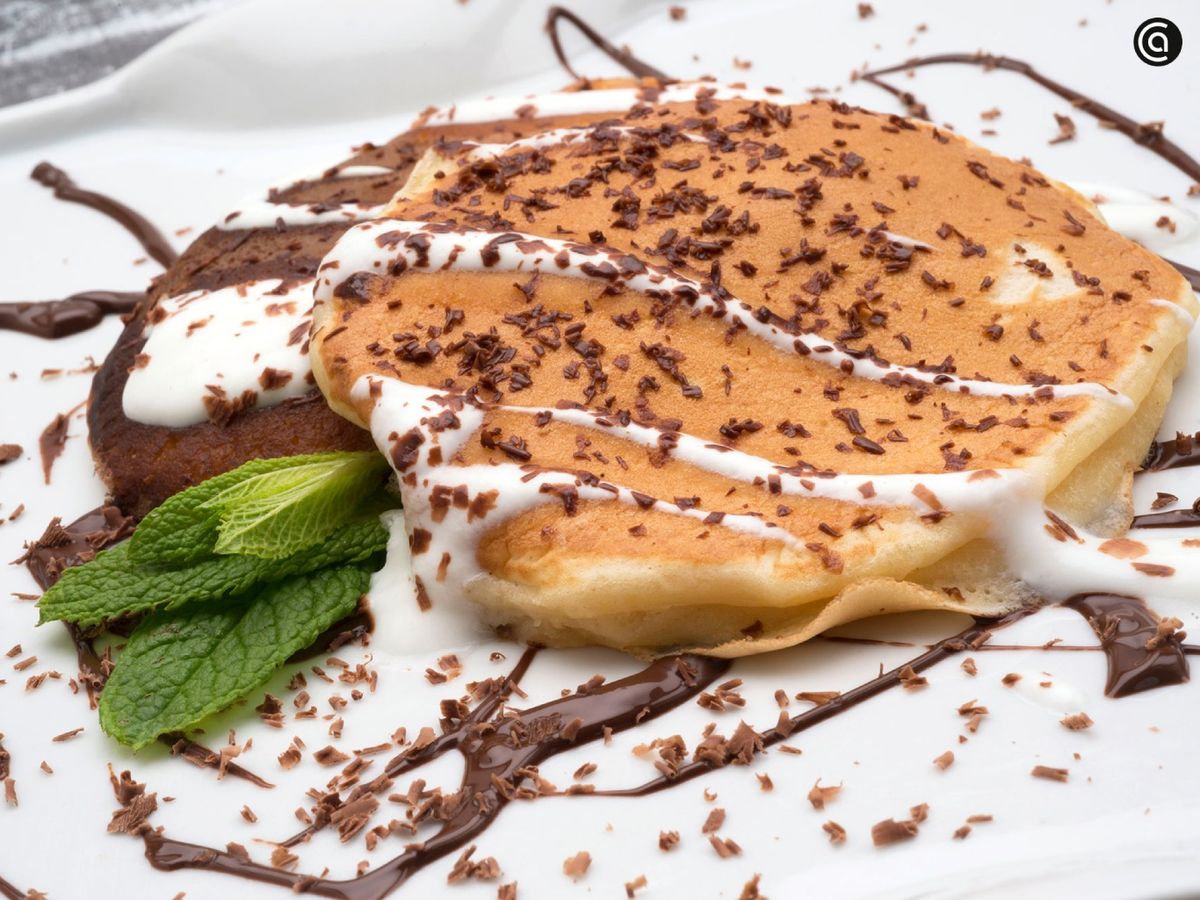 Aprende a preparar unas esponjosas tortitas con esta receta sencilla de Eva Arguiñano