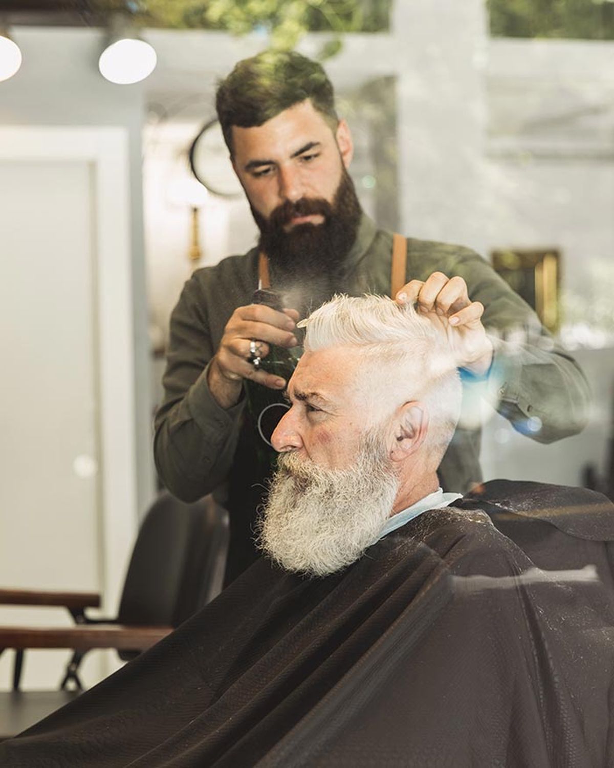 los cuidados del pelo blanco 3