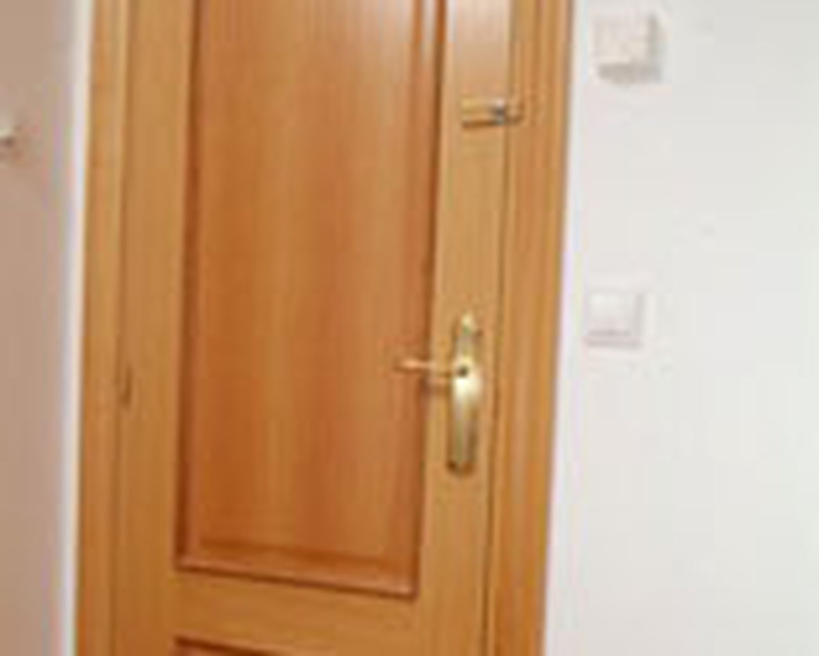 brico 0468 1 Instalacion pestillo puerta paso 7