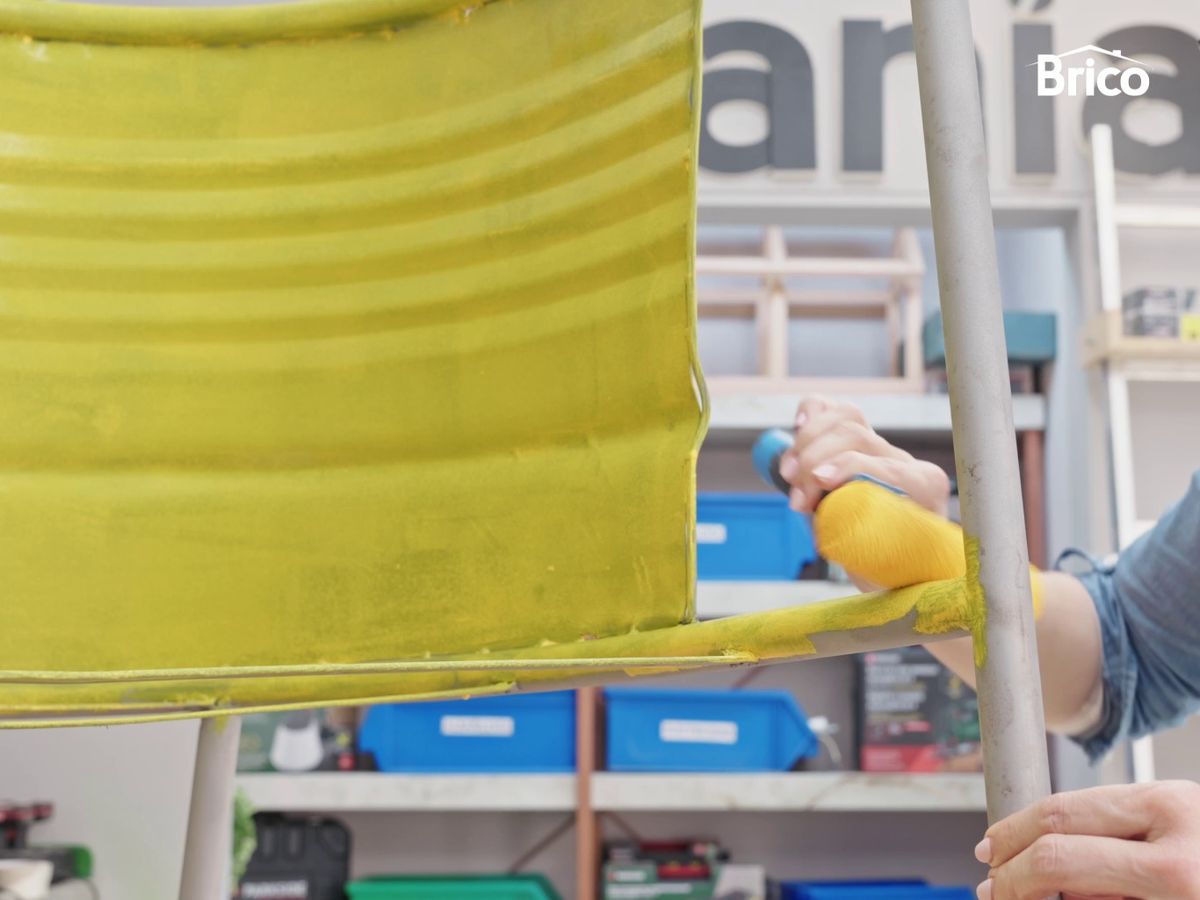Pintar la silla de metal