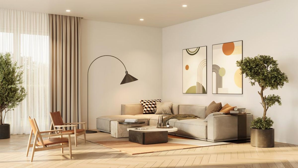 Salón acogedor combinando colores claros y cálidos.